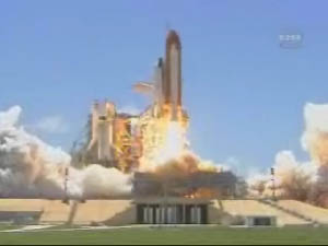 sts121_lo_04.jpg