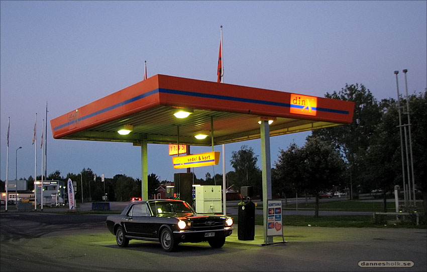 Ford Mustang 13 - DinX.jpg