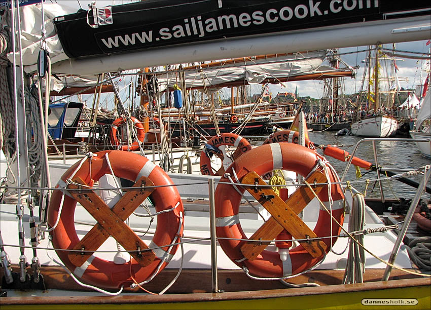 Tall Ships Race 2007 - 03 - James Cook.jpg