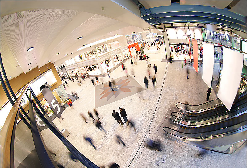 fisheye_mall.jpg