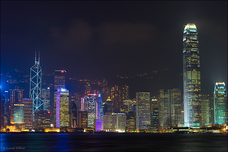 080310_hongkongbynight.jpg