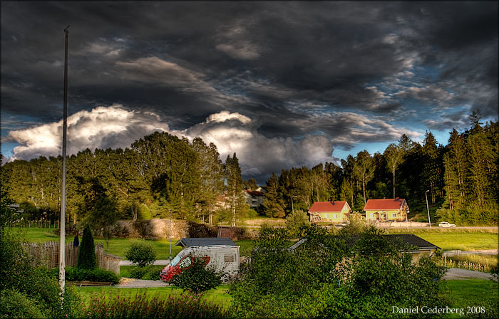 HDR granngårdsvy.jpg