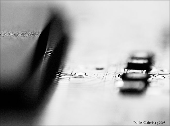 Kretskort 02 - supermacro (105 + 60 bakvänt).jpg