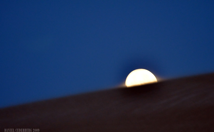 Libyen - Raslanuf - Solen tvekar.jpg