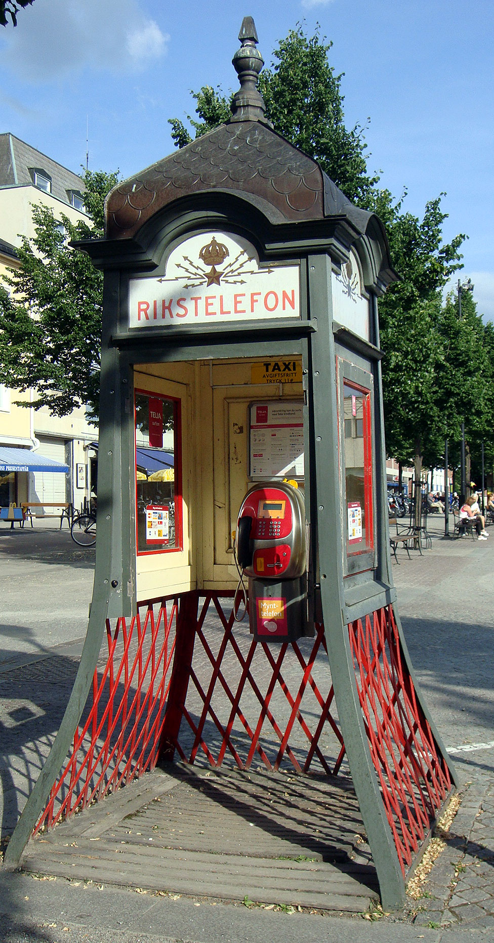 telefonkiosk3.jpg