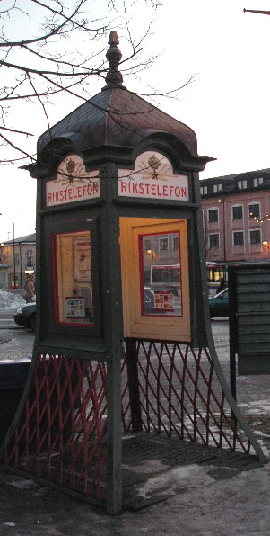 telefonkiosk1.jpg